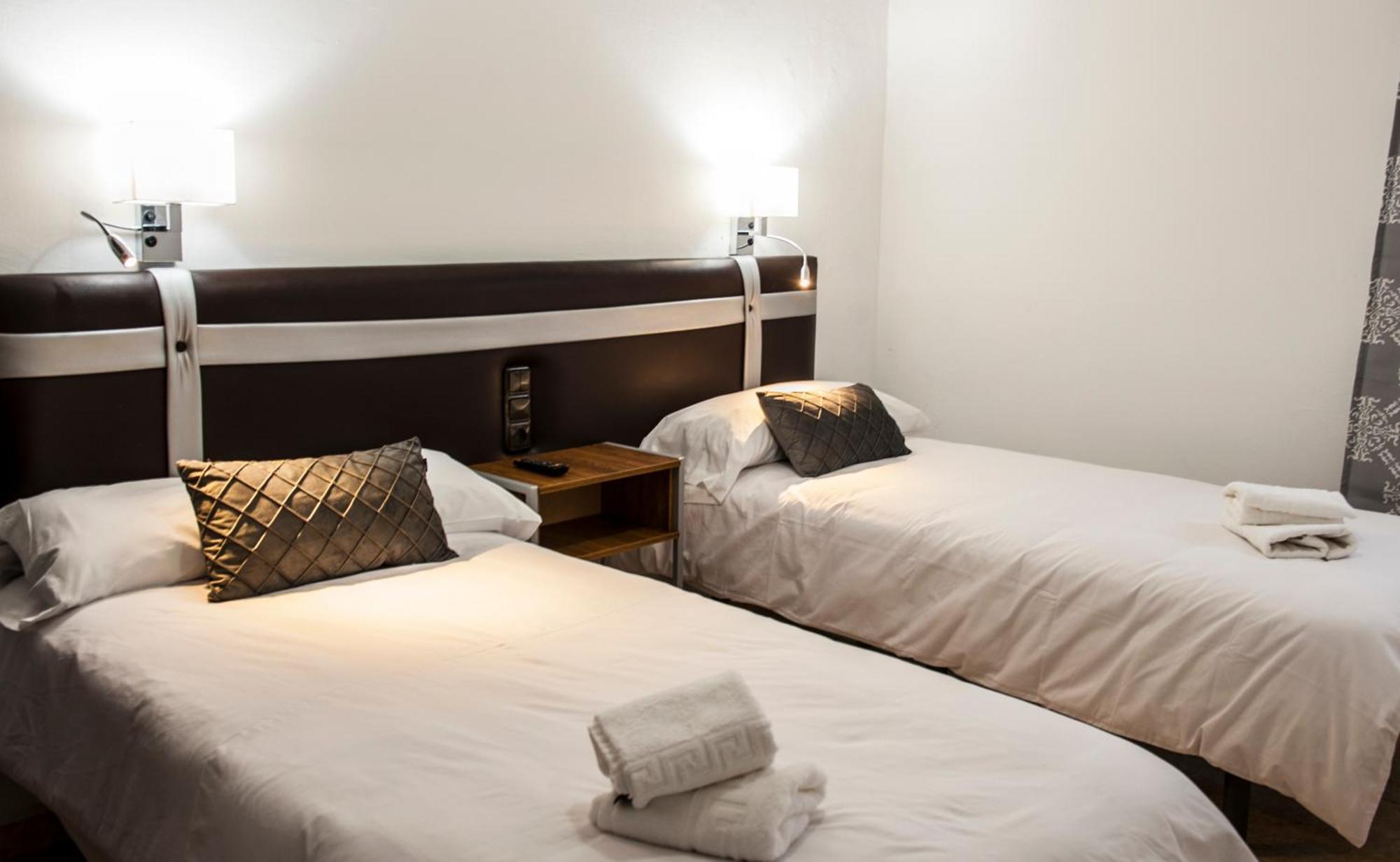 Hostal Las Palomas Lucena Kültér fotó