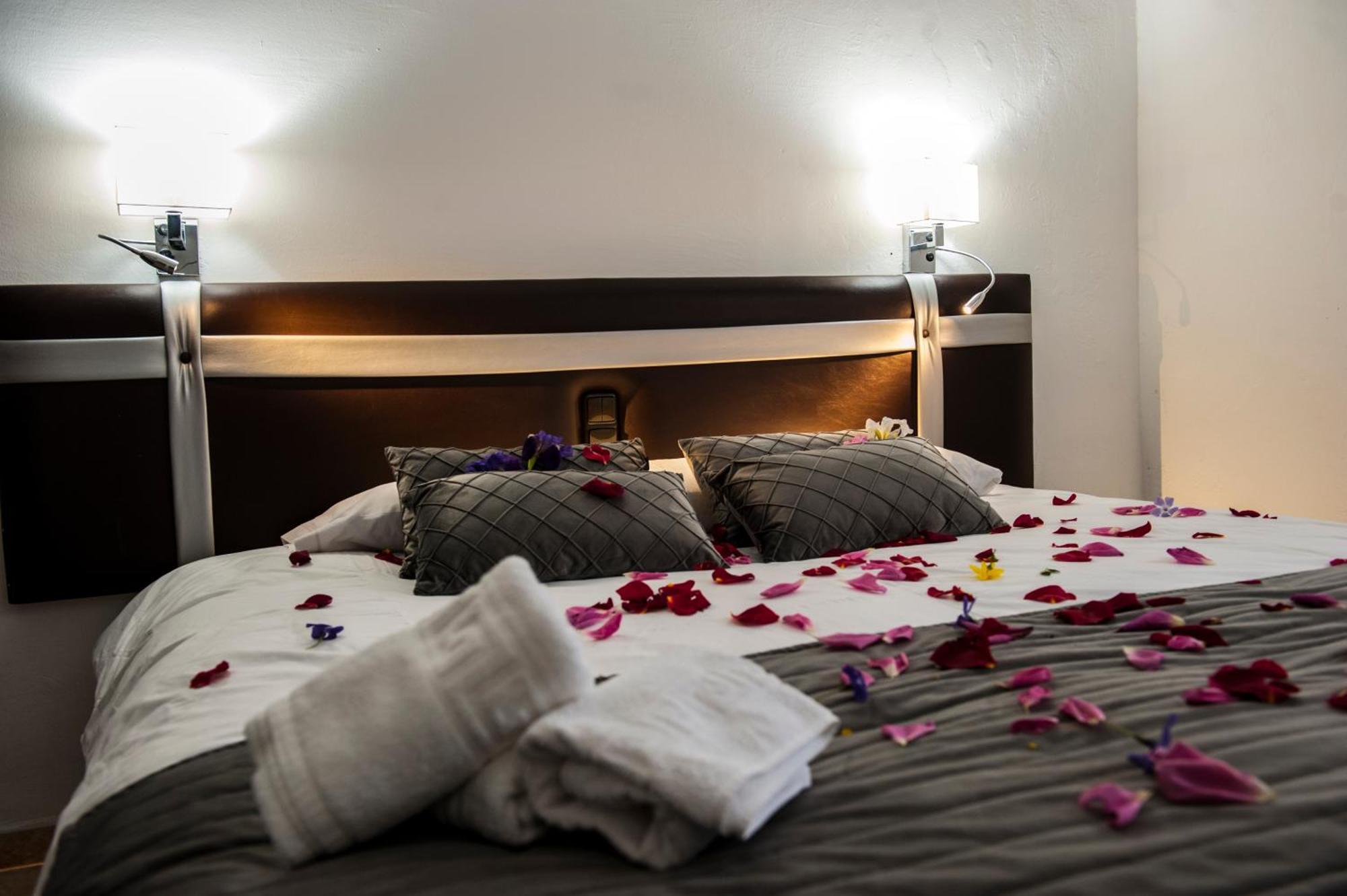 Hostal Las Palomas Lucena Kültér fotó