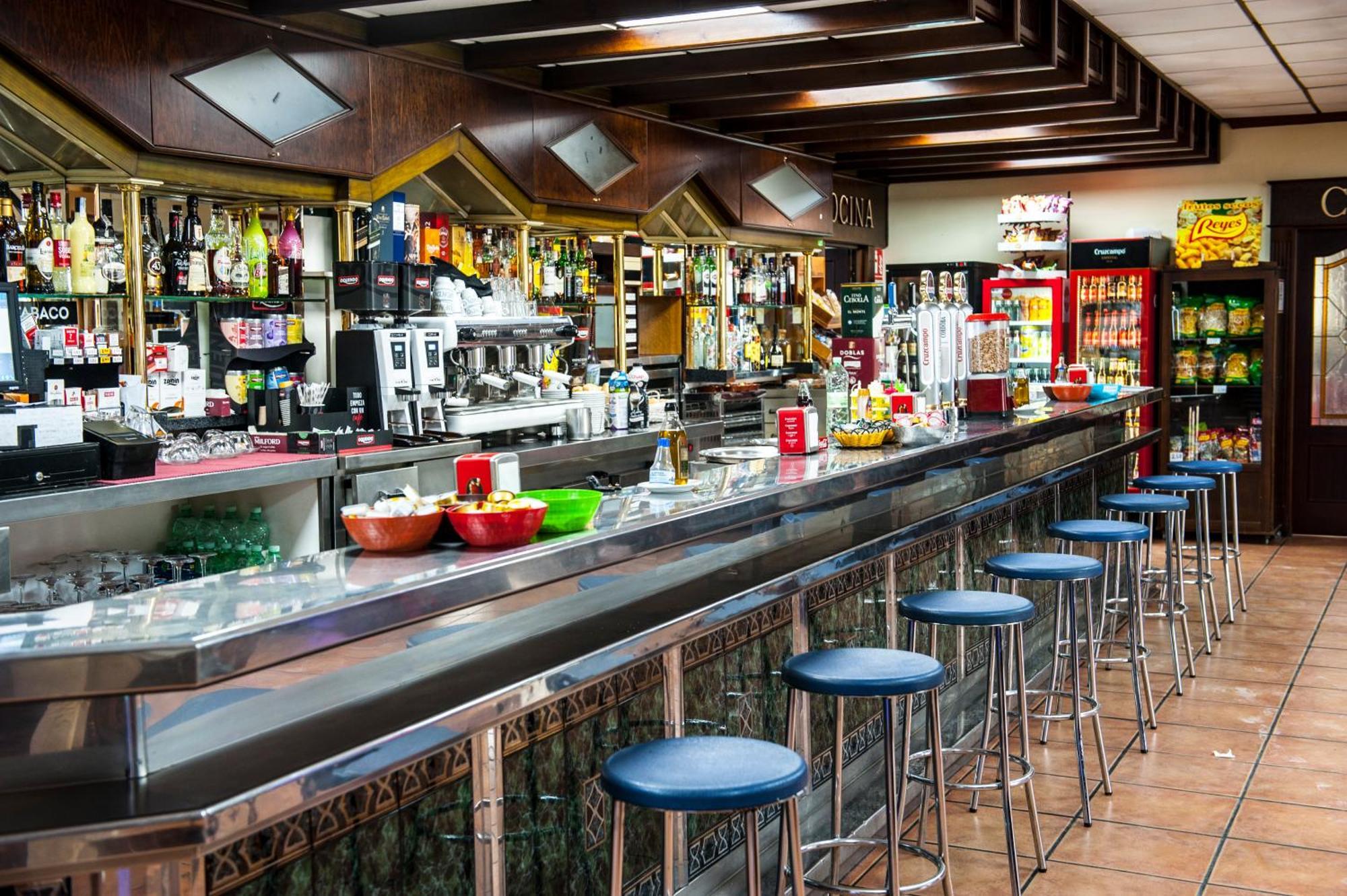 Hostal Las Palomas Lucena Kültér fotó